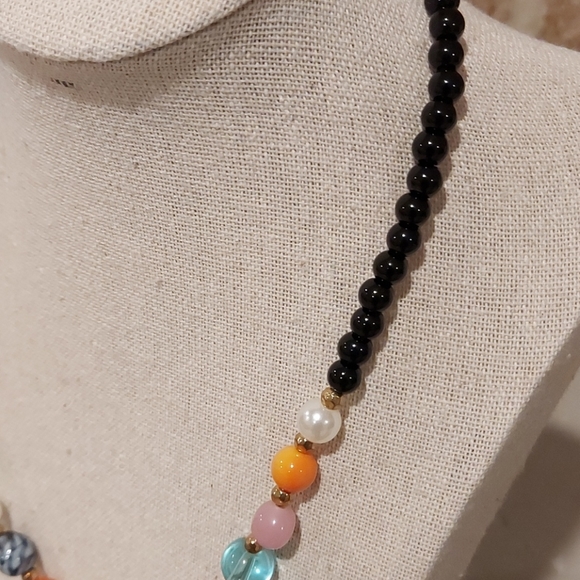 Colorful Necklace - Picture 6 of 9